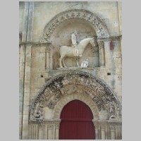 Eglise Saint-Hilaire de Melle, photo Christophe Vigneron, Wikipedia. nord.jpg